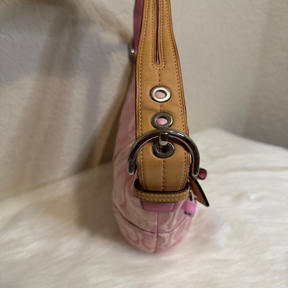 Coach Soho Optic Signature Small Hobo - Picture 12 of 12